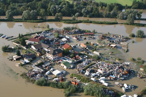 Tragic floods in Greece, destroying many citizens homes. 