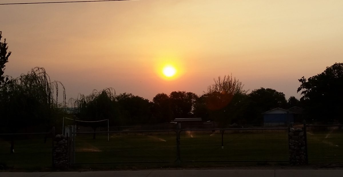 Smokey Idaho skies. Photo courtesy of wikimedia commons. https://www.flickr.com/photos/cifraser/29036857306/. This file is licensed under the Creative Commons Attribution 2.0 Generic license.
