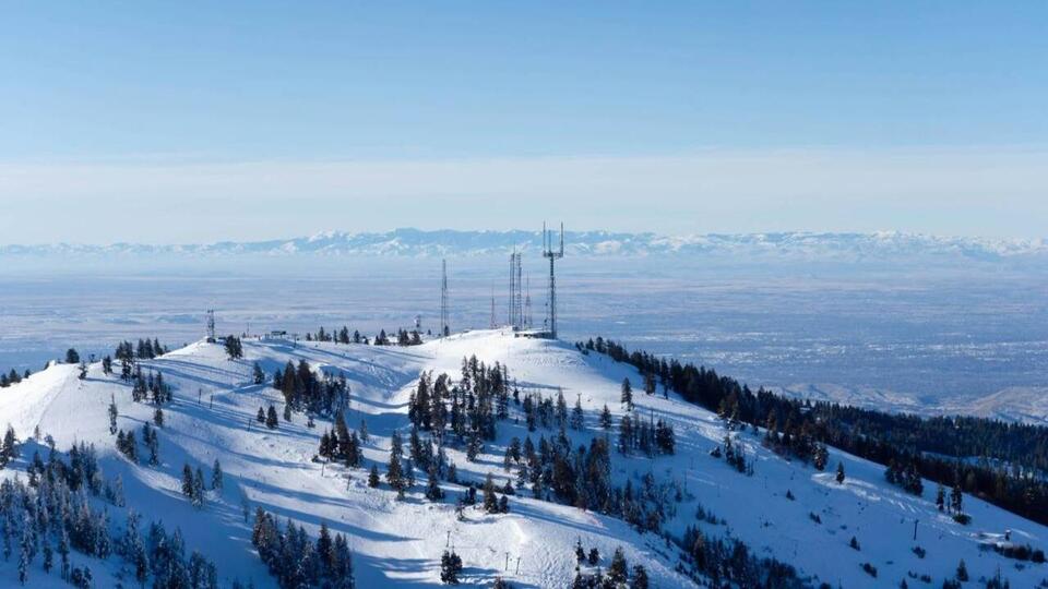 Bogus Basin Kicks Off Winter Season with Snow, Slopes, and Snowboard Stokes