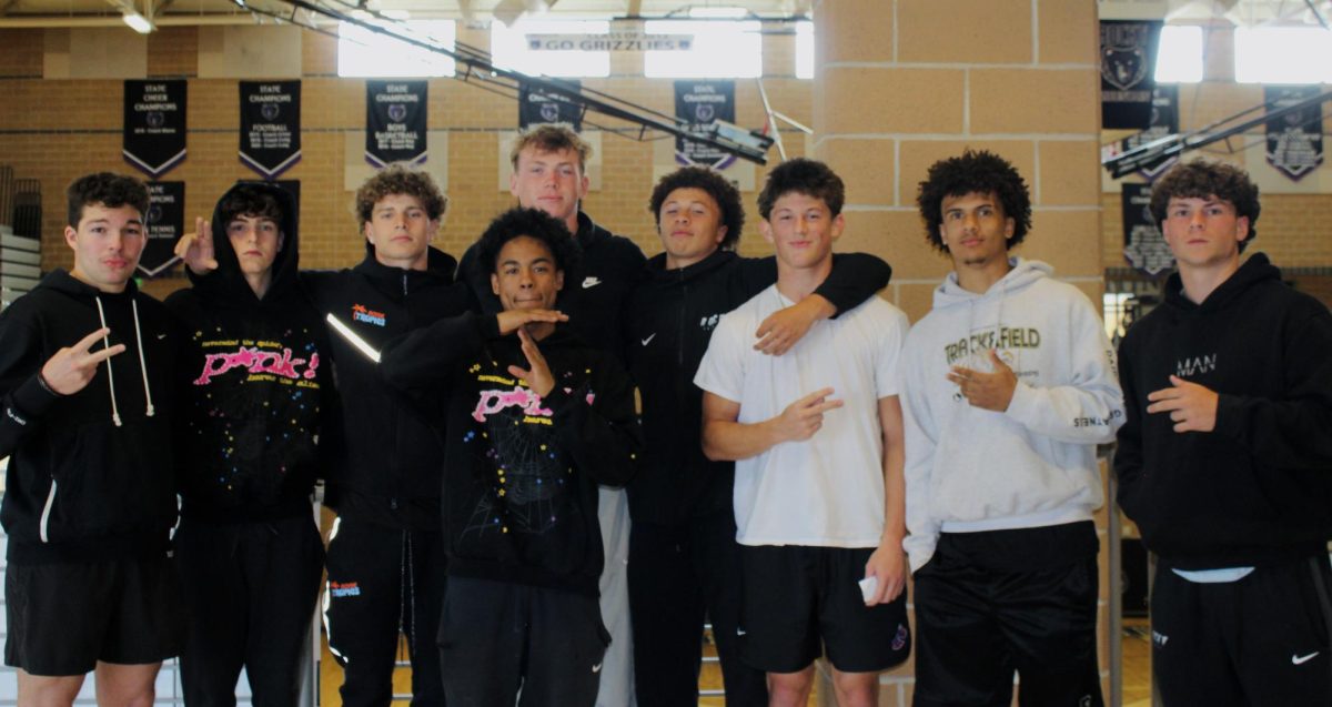 Get Ready Rocky! Jackson Cardoza, Ryker Clyde, Wyatt Bowman, David Forecaster, Marques Taylor, Deandrae Mikell, Kade Wooten, Dayton Robinson, Cooper Lesterberg. Buff Puff team DBR standing together to take a team photo before the big game!